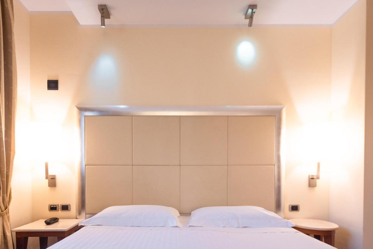 Hotel Airone - Ombrellone Incluso Al Bagno Dolce Vita A Marina Dal 1 Giugno Al 15 Settembre Grosseto Dış mekan fotoğraf