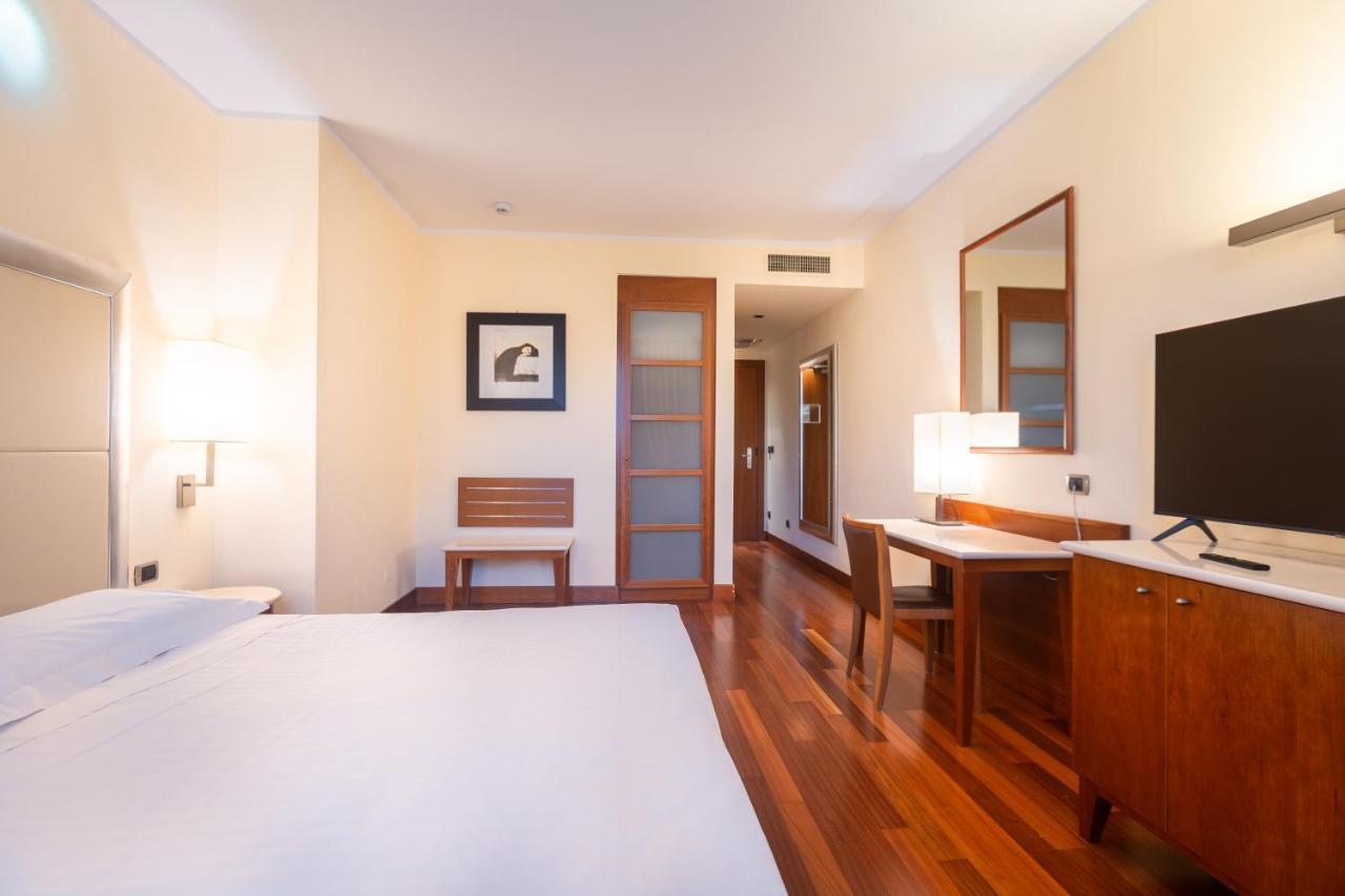 Hotel Airone - Ombrellone Incluso Al Bagno Dolce Vita A Marina Dal 1 Giugno Al 15 Settembre Grosseto Dış mekan fotoğraf