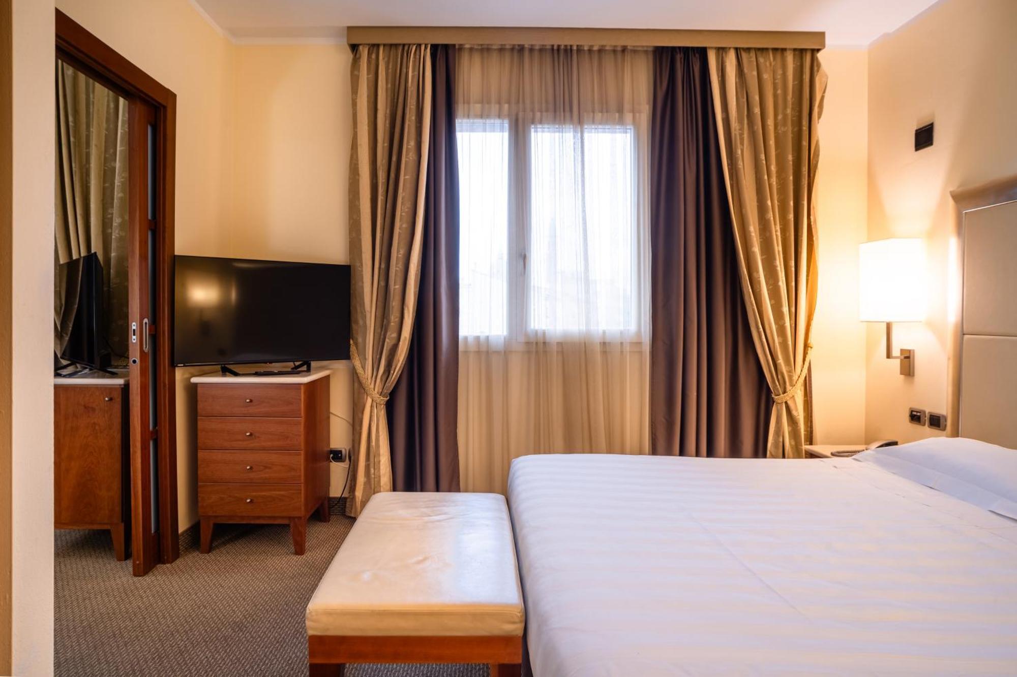 Hotel Airone - Ombrellone Incluso Al Bagno Dolce Vita A Marina Dal 1 Giugno Al 15 Settembre Grosseto Dış mekan fotoğraf